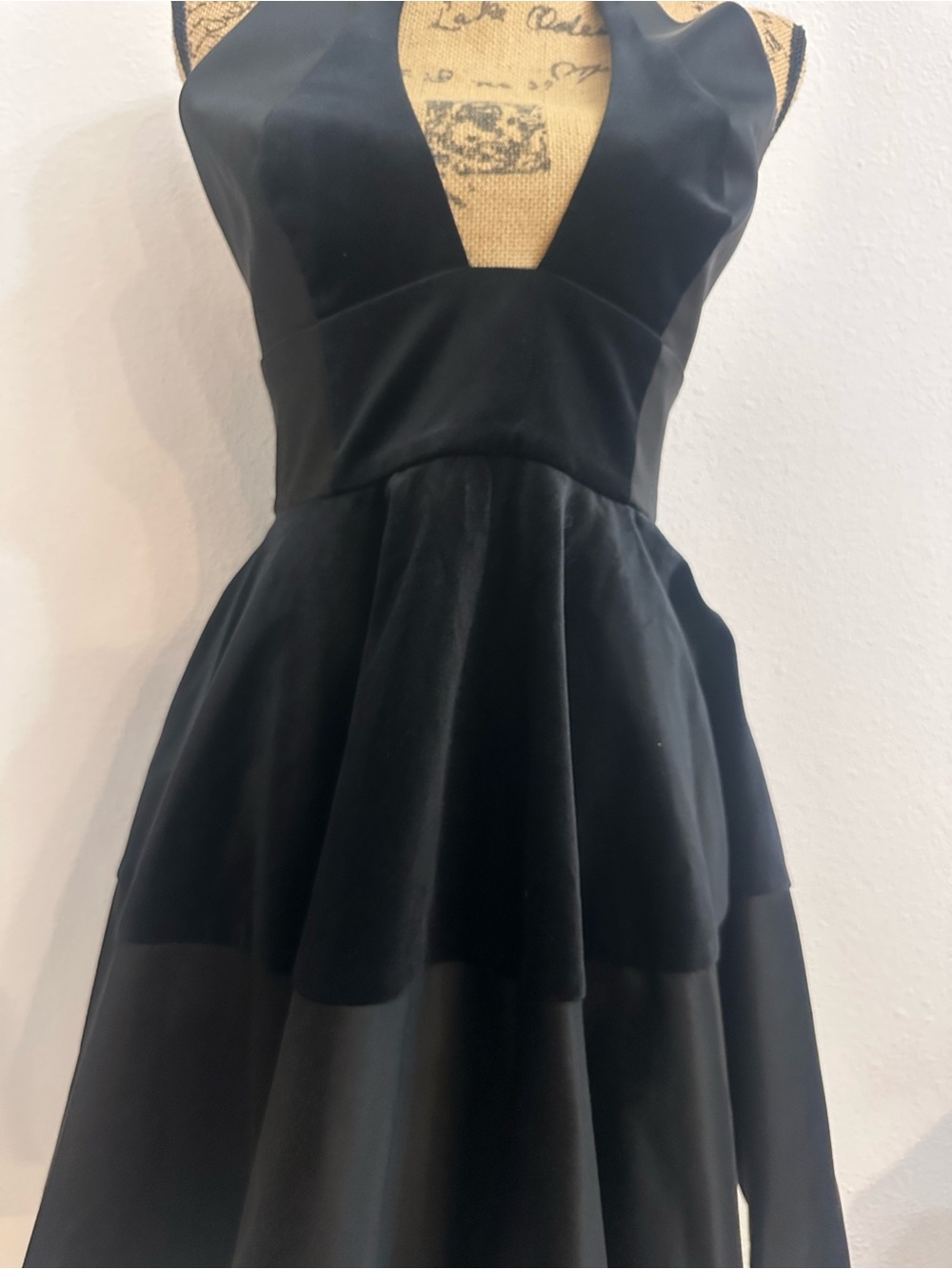 Guess by Marciano Black V-Neck Fit & Flare Cocktail Dress
